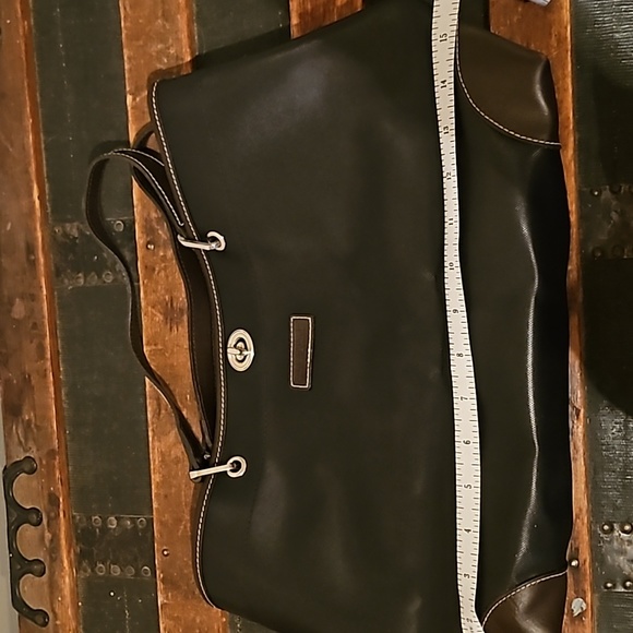 Longchamp Handbag - Picture 5 of 14